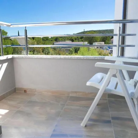 Penthouse Ivo & Ana Apartman *