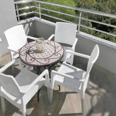 Penthouse Ivo & Ana Apartman Pirovac